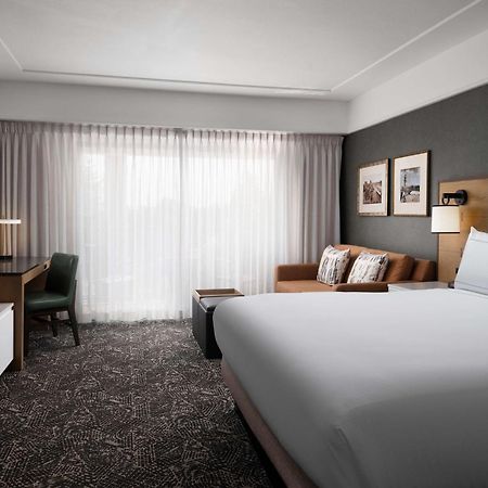 Hilton Stockton Hotel Exterior photo