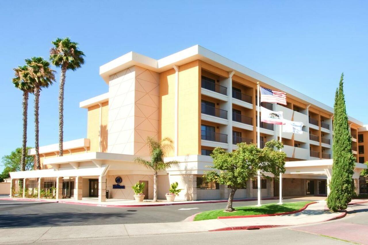 Hilton Stockton Hotel Exterior photo