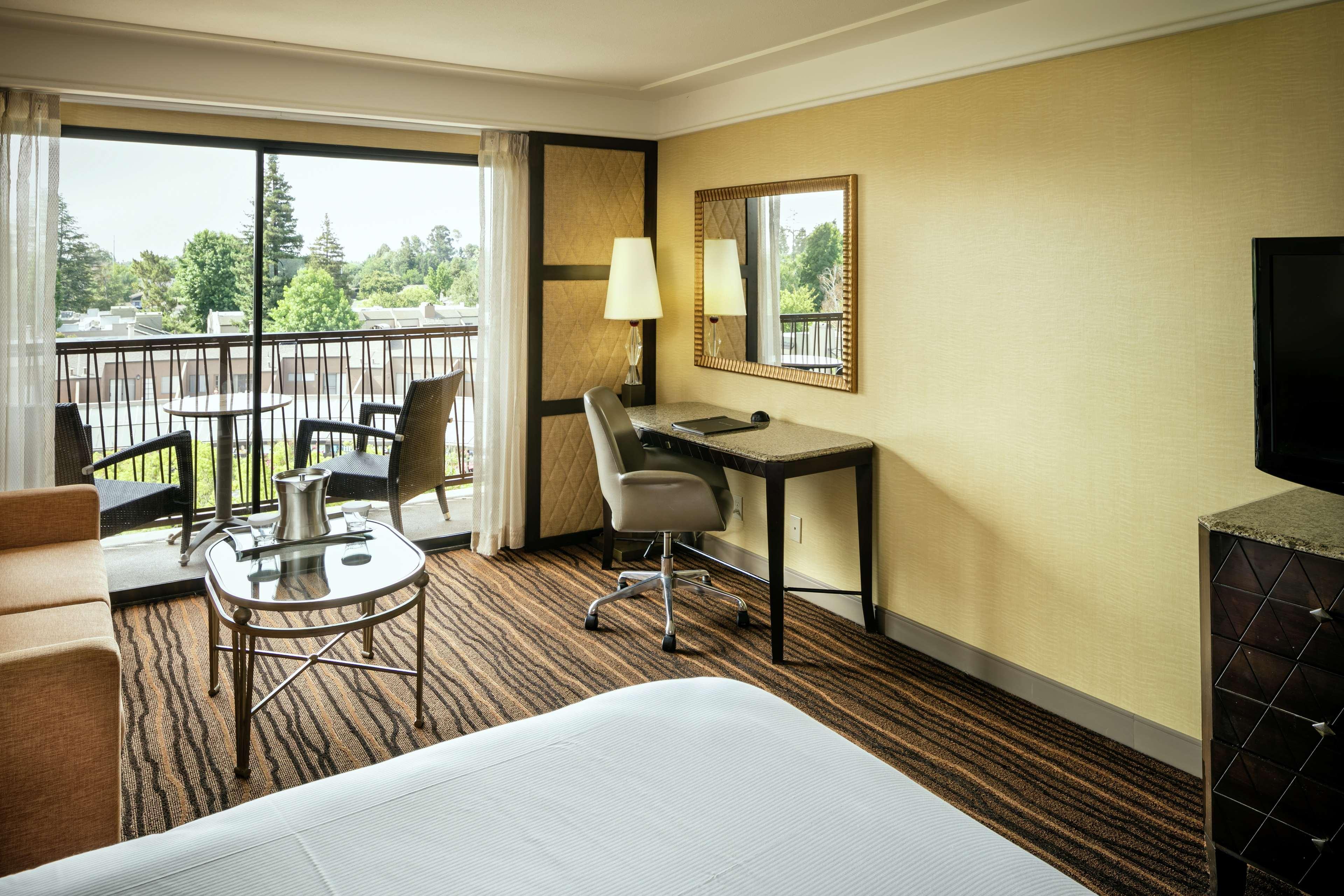 Hilton Stockton Hotel Exterior photo