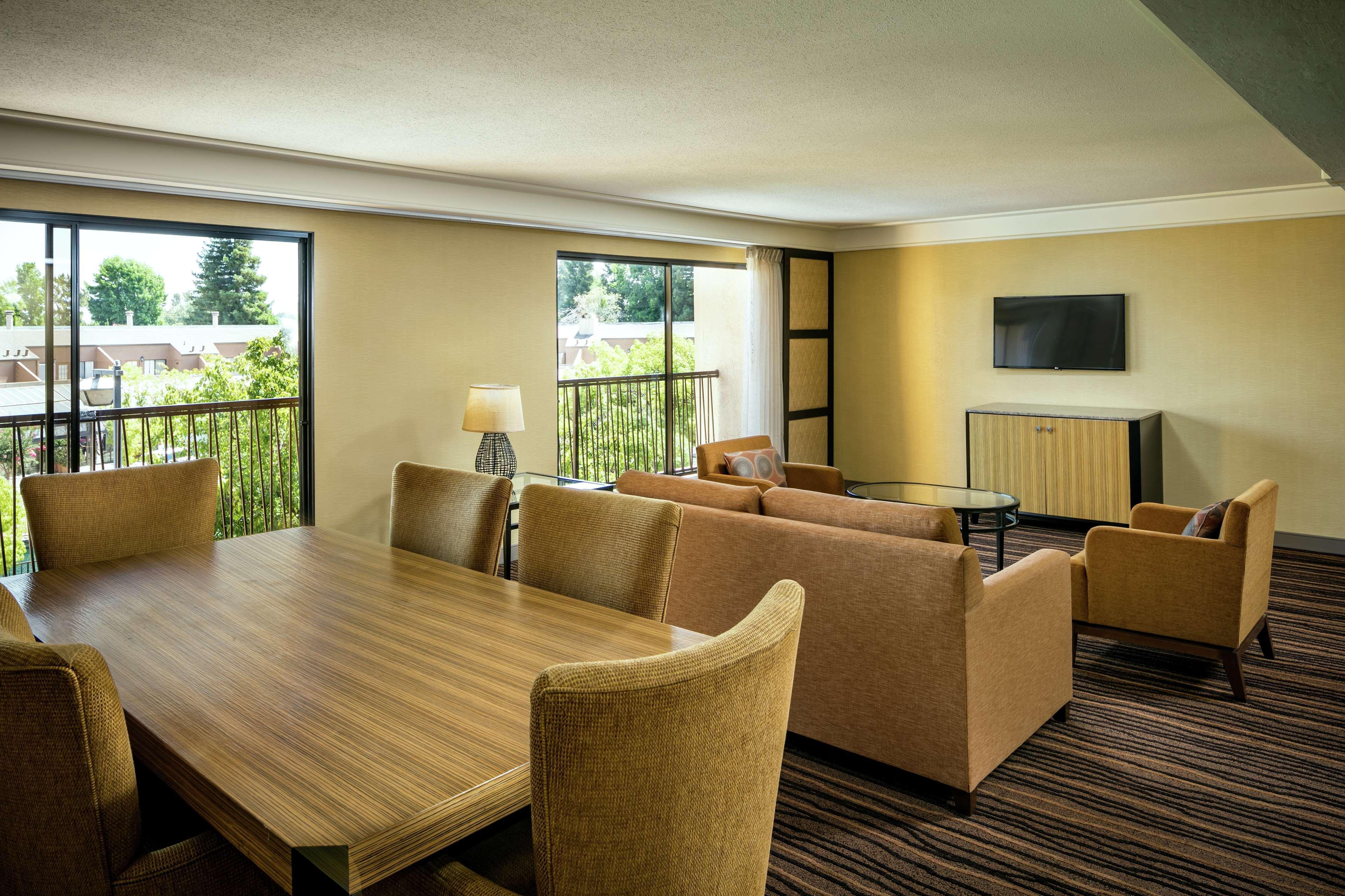 Hilton Stockton Hotel Exterior photo