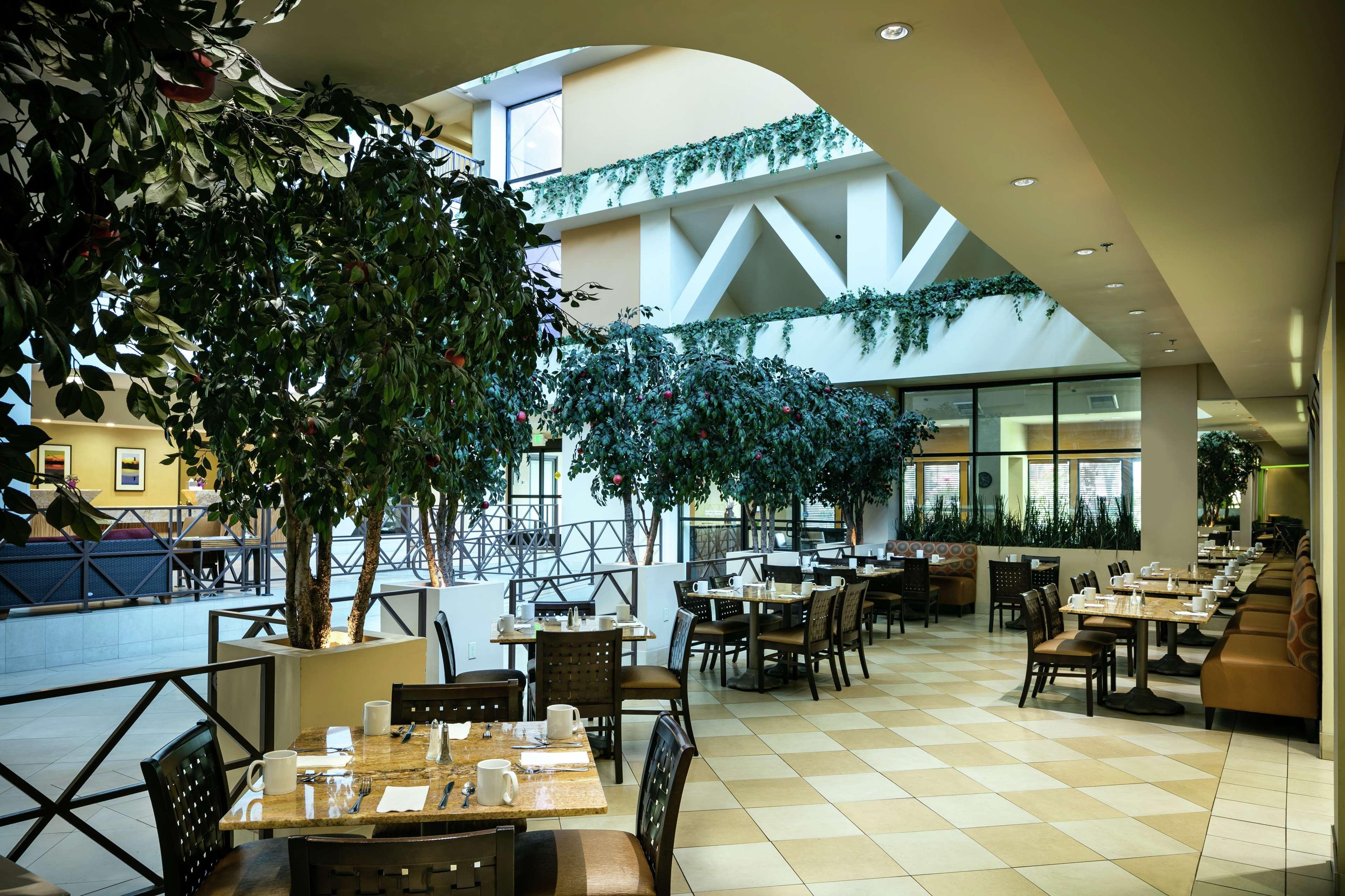 Hilton Stockton Hotel Exterior photo