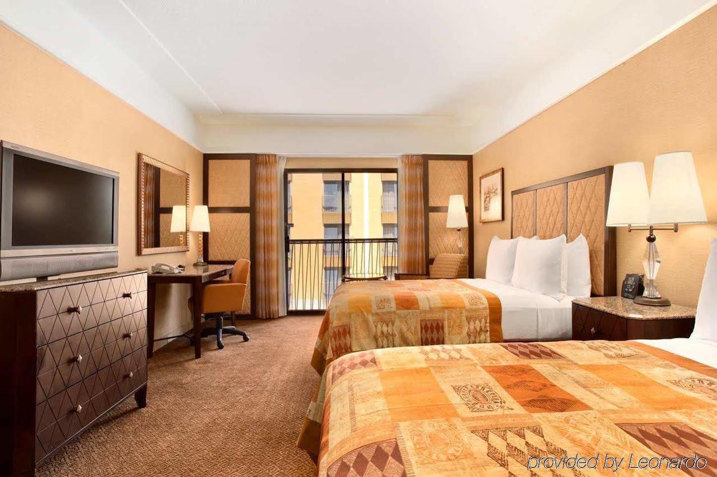 Hilton Stockton Hotel Exterior photo