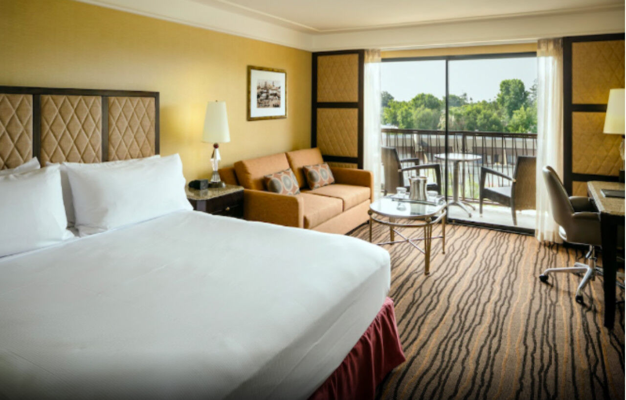 Hilton Stockton Hotel Exterior photo